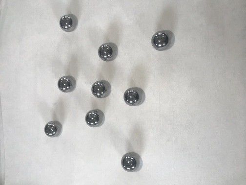 Altas bolas de acero pulidas de carbono 45.05m m 1,773622" resistencia de desgaste de HRc 60