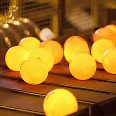 bolas de acero de pulido rodantes forjadas 40m m 45HRC de 20m m para la explotación minera de la energía